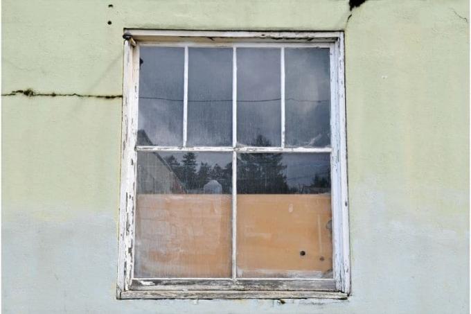 Yksinkertaiset ikkunat