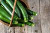 Mengapa zucchini pahit bisa beracun?