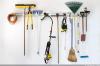 Развешивание садовых инструментов: так вы наведете порядок в своем шкафу для инструментов