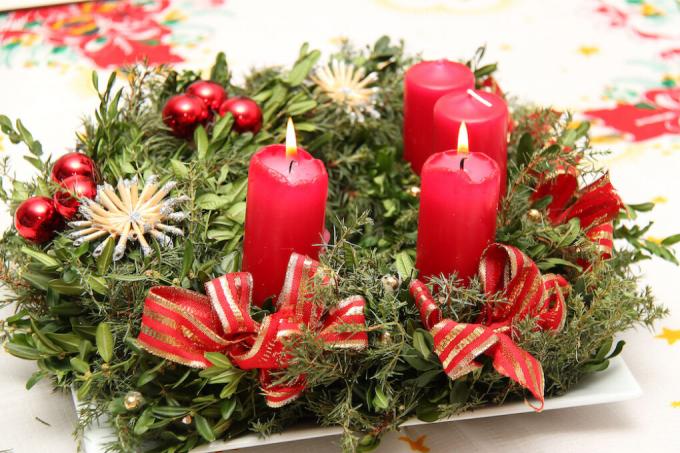 advent-wreath-loses-iğneler