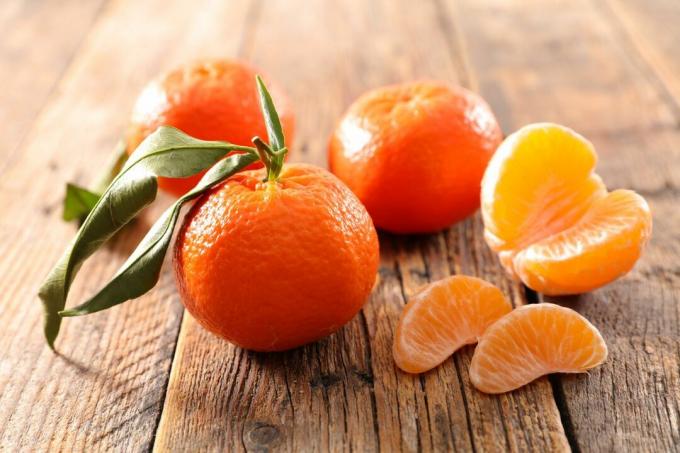 clementine mature sbucciate