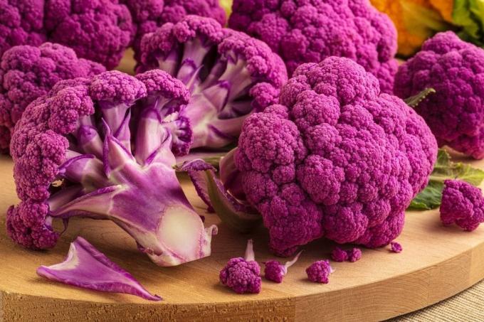 Légumes avec V: chou-fleur violet