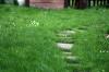 Vyměňte náhradní strunu v sekačce na trávu