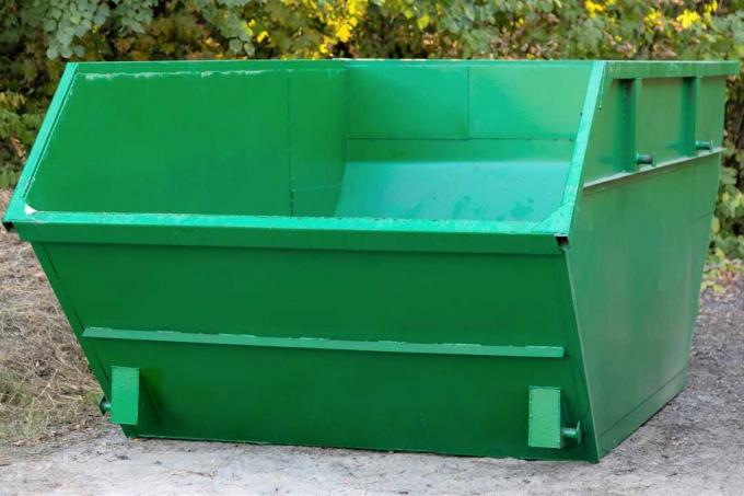 Mišrių statybinių atliekų konteineris – kas jame dedama?