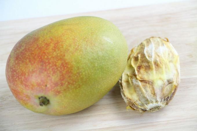 Mango - ядро ​​манго